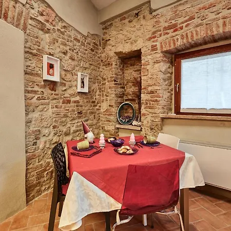 La Civetta, In Historical Center, Free Wifi Appartement Montepulciano Stazione